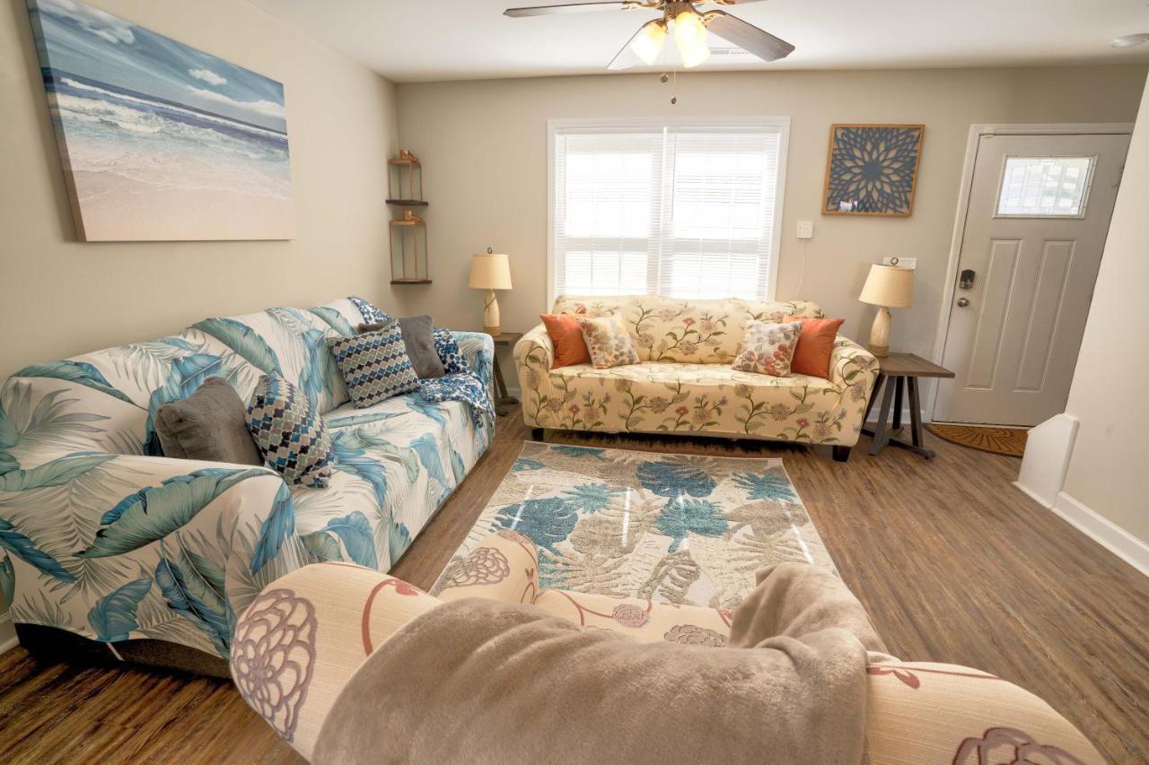 Kannapolis Elegant Townhouse - Pet Friendly Bagian luar foto