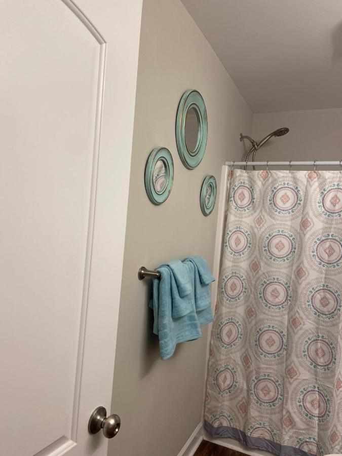 Kannapolis Elegant Townhouse - Pet Friendly Bagian luar foto